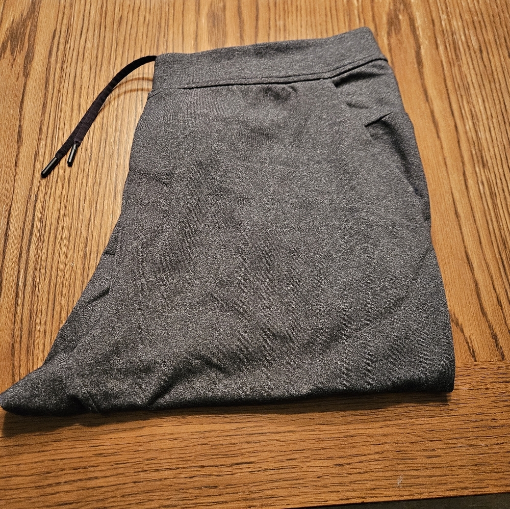 Lululemon pants